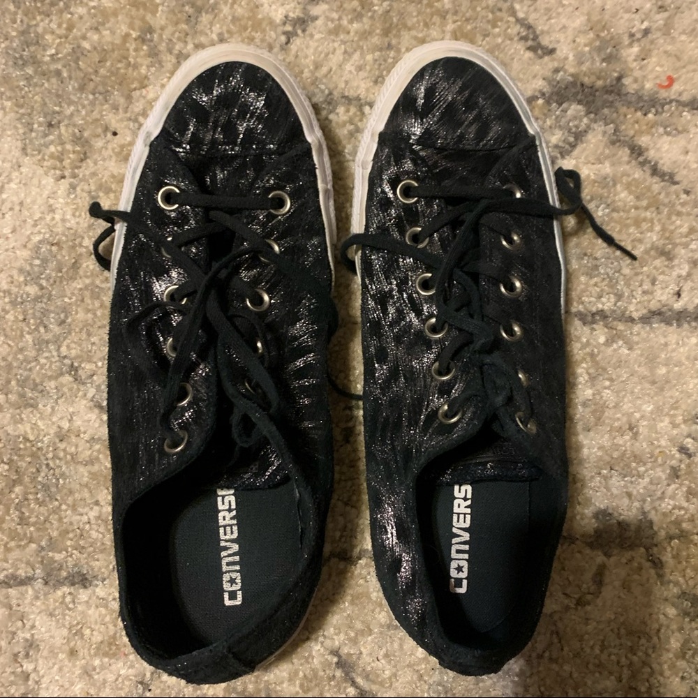 Converse cheetah print